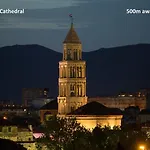 Amazing View Σπλιτ